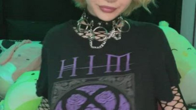 Nothings better than fishnets and boobs