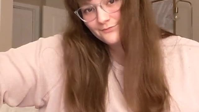 wanna come play with my vag