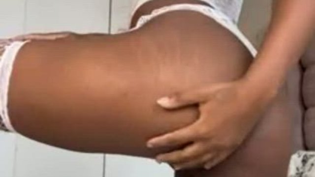 Here's some ass to make your day better