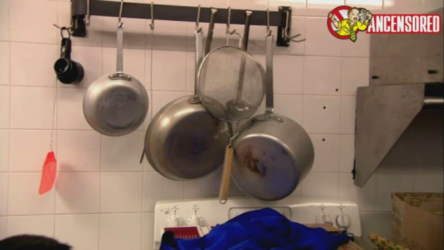 Melissa Bacelar - Gravity(S01 E09)