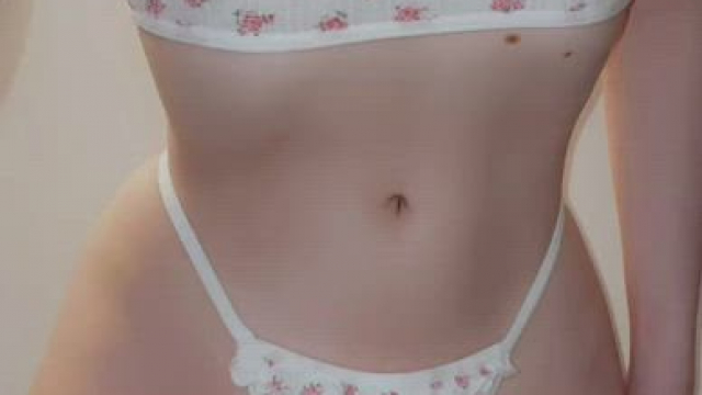 I would smash everyone who likes my petite booty