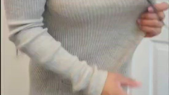 Colombian Latina with your coffee on a Saturday morning