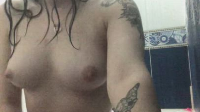 I'm trying to cum, please help me