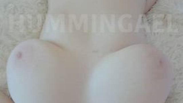 Triple D's look bigger on a 5'2 frame!