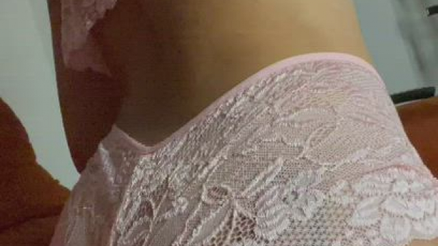 If even 4 guys like this, I'll celebrate and fuck myself :)