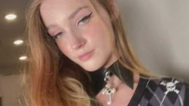 Would you let me sit on your face on the first date?