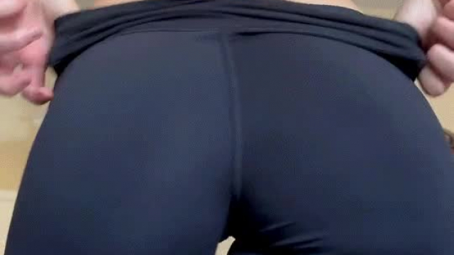 Heaven is between those cheeks!