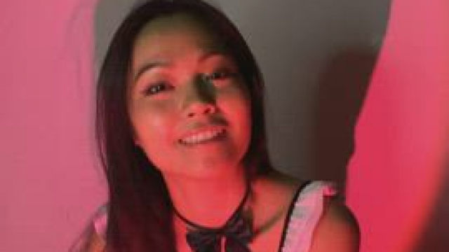 Does the red light get you in the mood