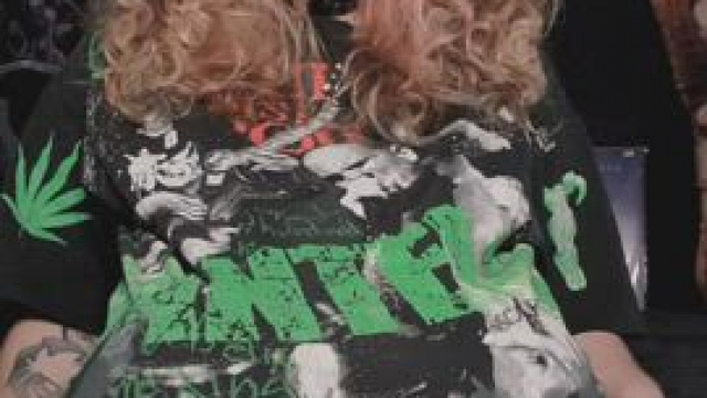 do you like my thick thighs? :)