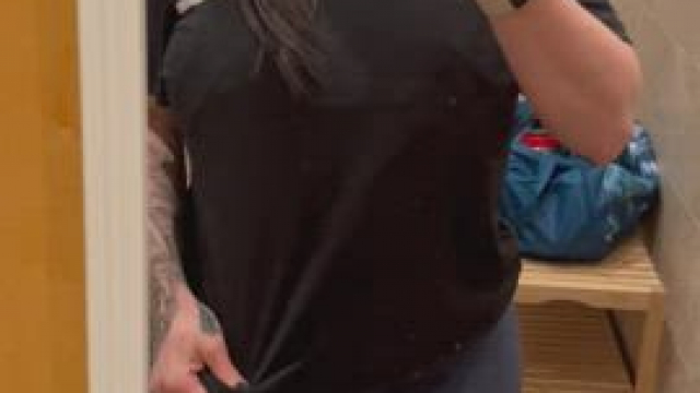 Can’t even hide this bad boys under an XL shirt