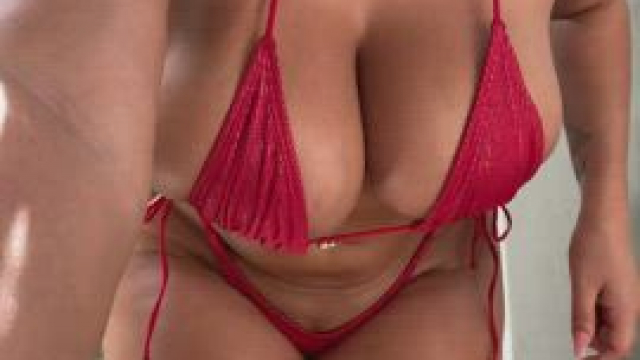 Give It Up For Mommy [OC]