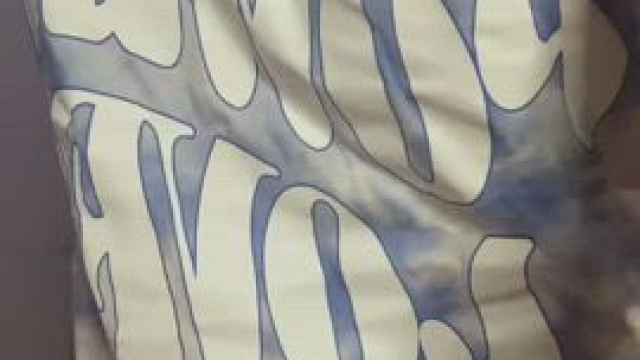 who knew that baggy shirt can hide that good