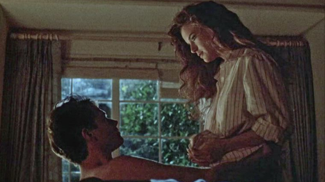 Kelly Preston - Spellbinder (1988)