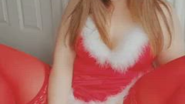 Anyone want a lick of my candy cane?