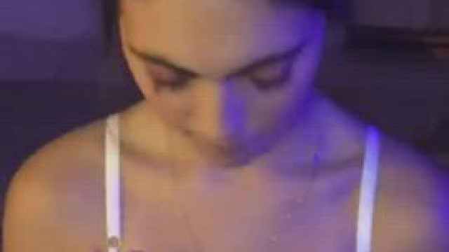 Brenda Trindade - Amazing Teen Deepthroat