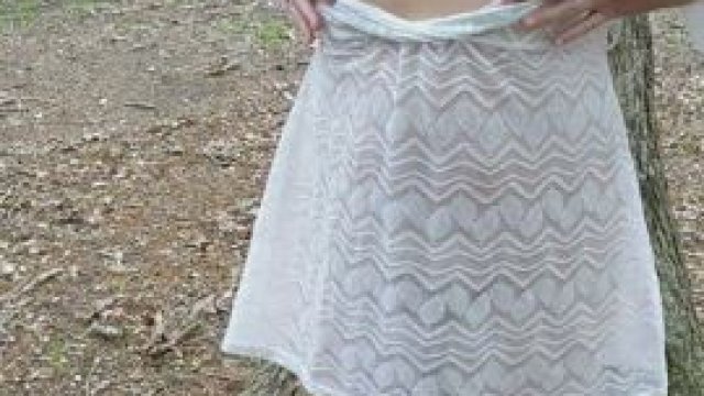 38yo mom giving the neighbors a show