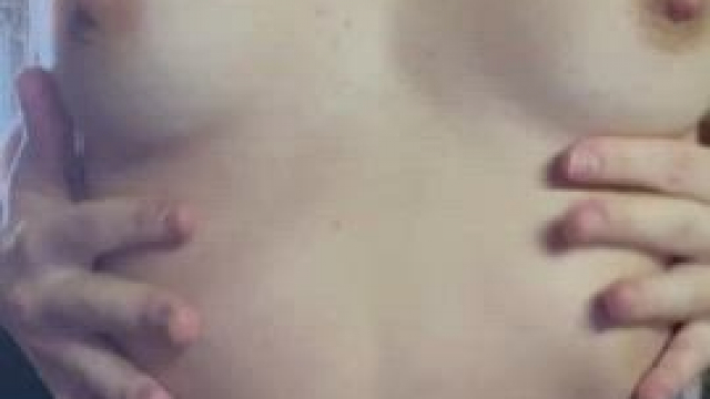 I love men that also like tits on the smaller side