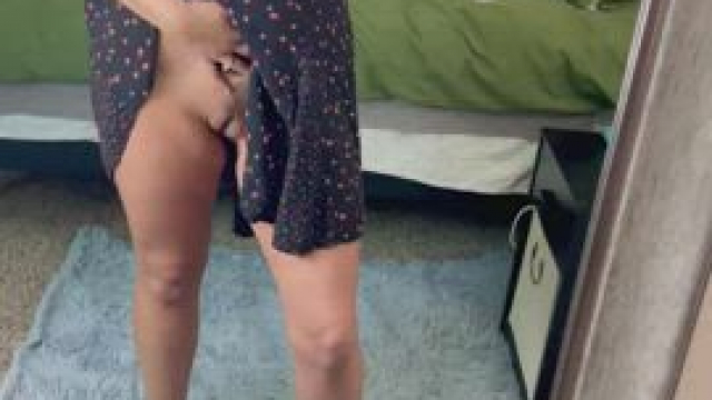 Am I the type of milf you'd fuck in the fitting room of Target