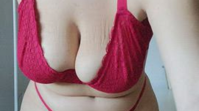 Fall for me in Valentine's day