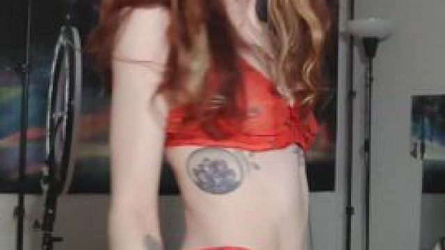 Showing off my jiggle ass for you [myamoonbaby]