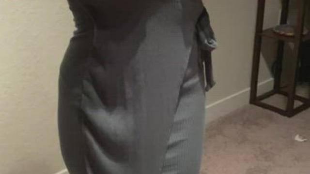 As my first vid post, I’ll make my dress disappear ????