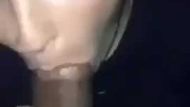 Milf giving fantastic oral to bbc.