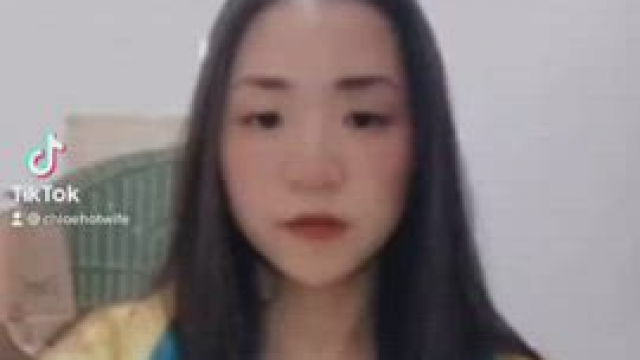 What my friends see on TikTok vs what I post on Reddit