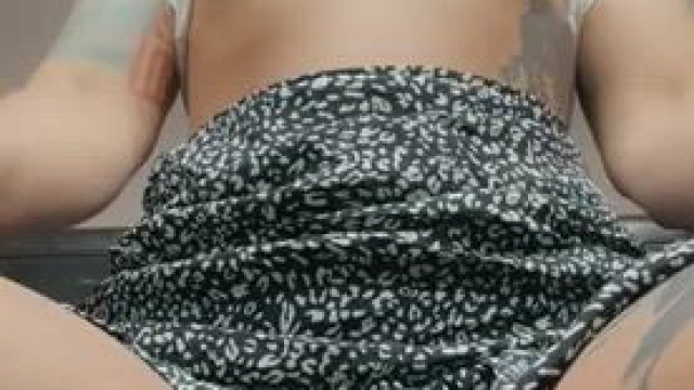 Are you hungry? Mummy made breakfast. 44y/o Milf.