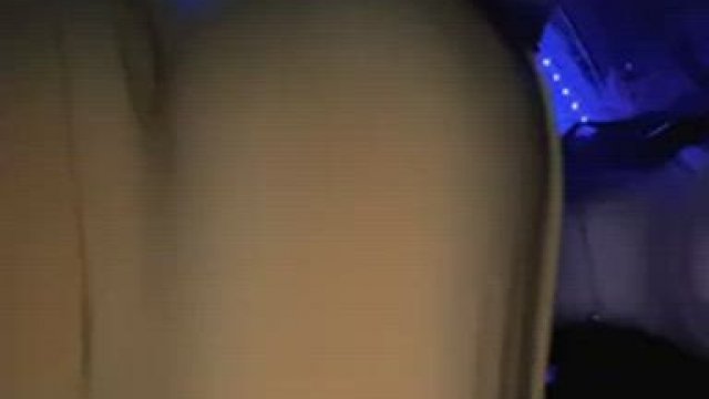 I finally learned how to auto play gifs :D