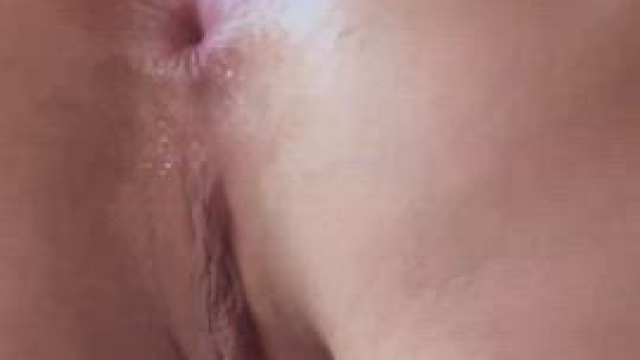 Insert your dick in my holes