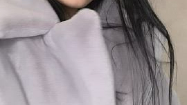 Tying me in chains is the only way to make me cum