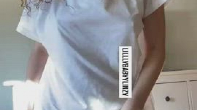 I don’t have that big boobs but would you still f*ck me? [GIF]