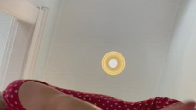 I think this dress is cute, how about you?