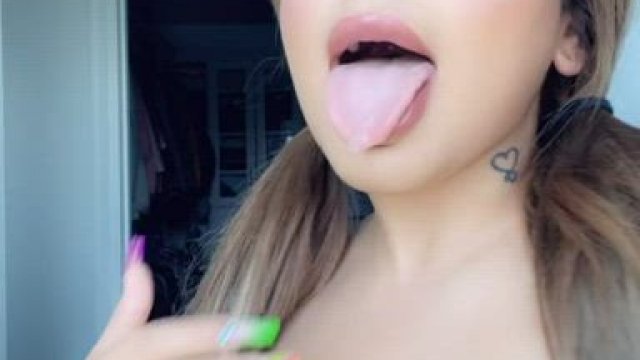 Grab her 33gb updated content in comment