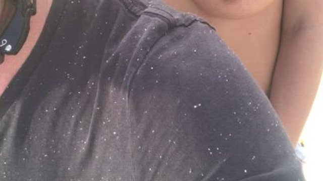 Giving the neighborhood a show. [gif]