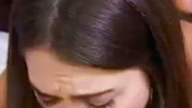 Riley Reid Making him Cum in POV