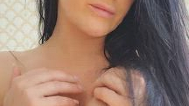 Less staring, more playing ?? please !