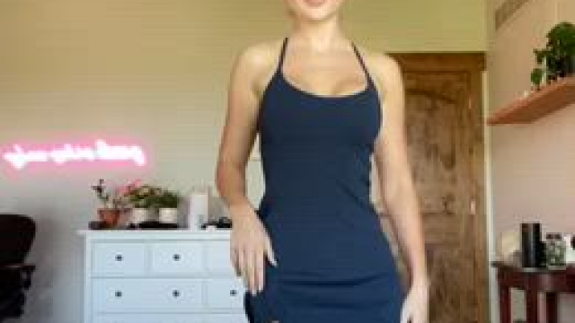 The perfect dress for fucking in public