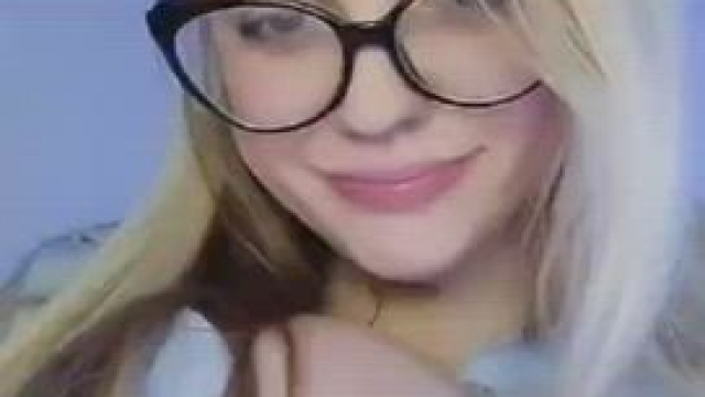 i like my huge boobs blow