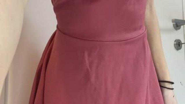 Do you like how I look in this dress