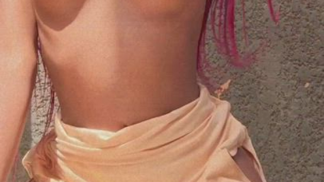 I really just want someone to bite my nipples