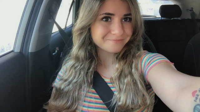 I think I just flashed the guy behind me in the supermarket bc I dropped my wall