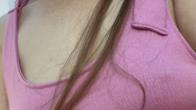 Showing you my freshly waxed pussy in the parking lot [GIF]