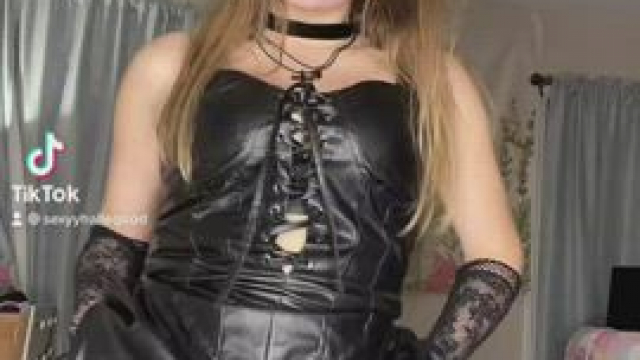 misa cosplay turned into strip