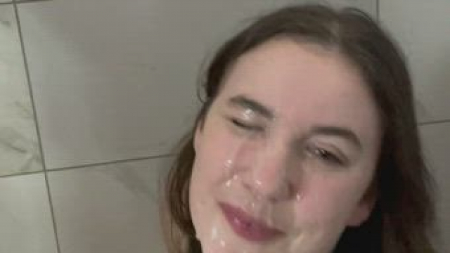 I think I look the cutest with a facial