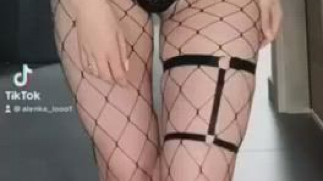 Gorgeous Tiktok Babe