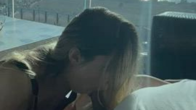 Yes I can deepthroat for as long as you want