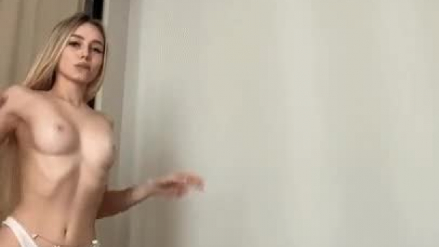 I love to be naked for my dad