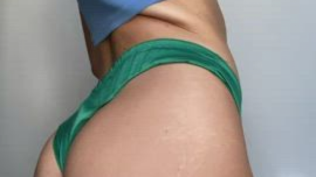 I put on daddies favorite panties