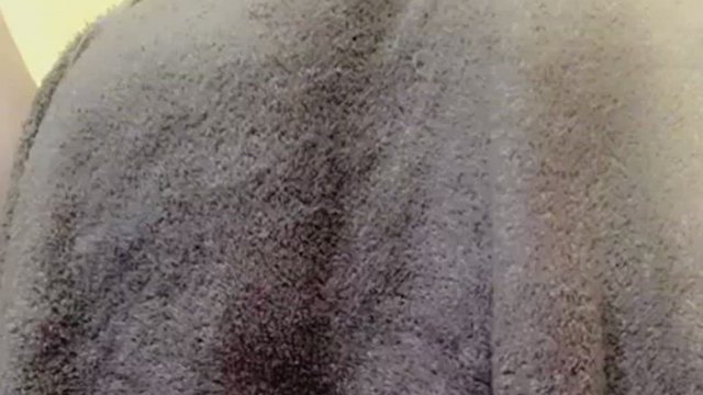 Like how the towel drops?